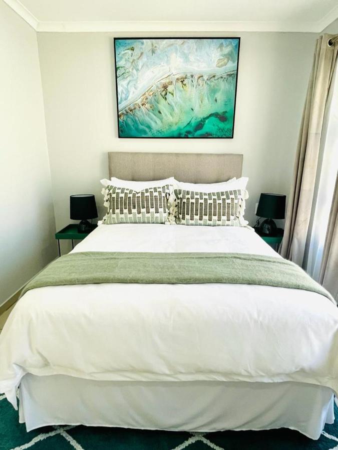 Trendy, Comfortable 1 Bedroom Apartments In Mthatha Exterior photo