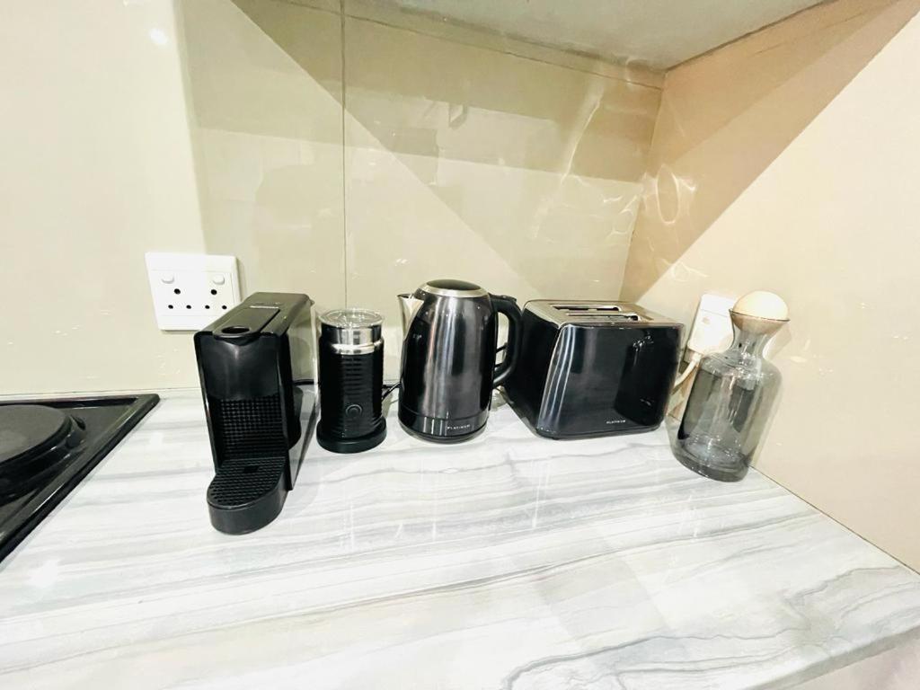 Trendy, Comfortable 1 Bedroom Apartments In Mthatha Exterior photo