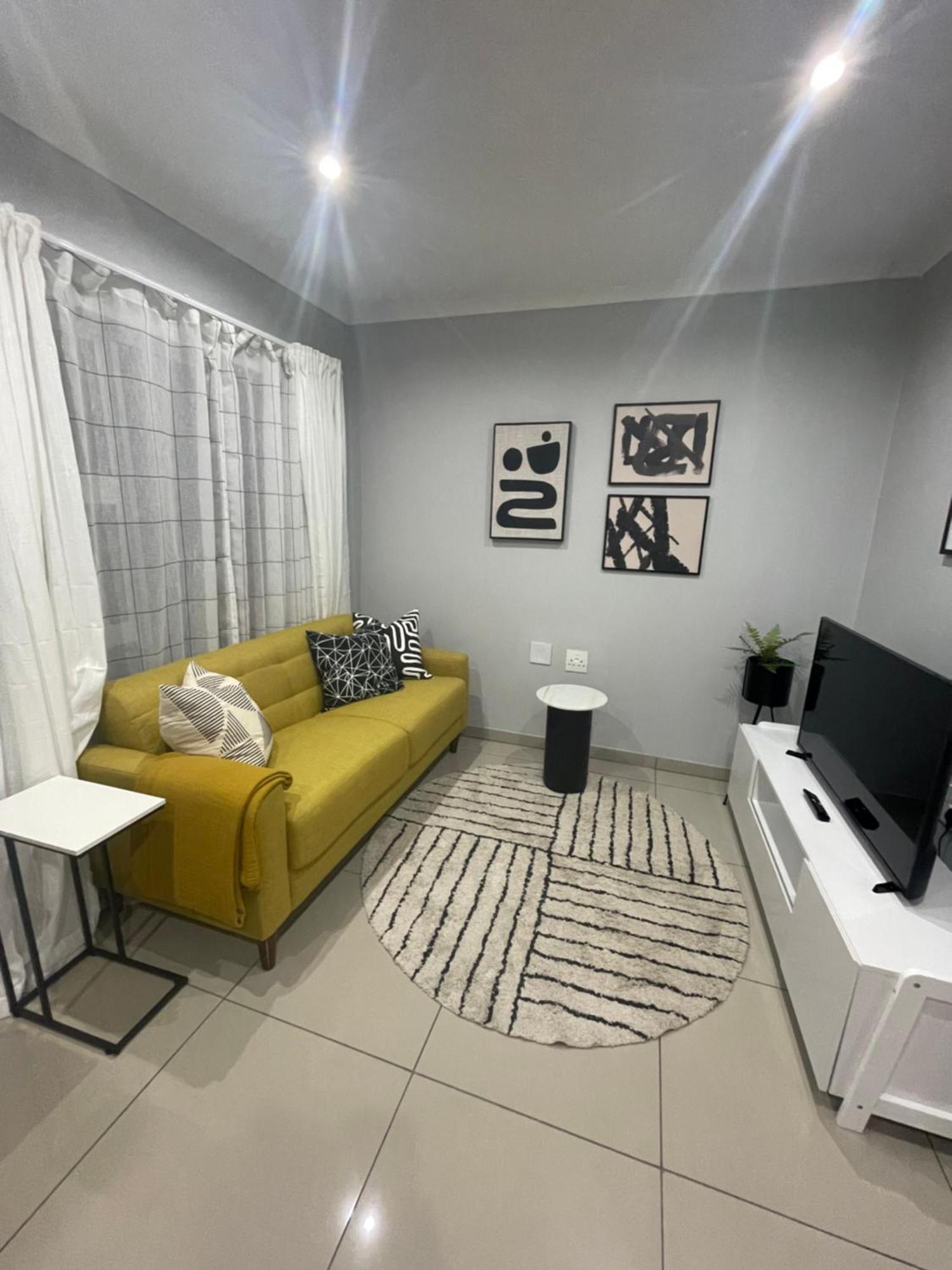 Trendy, Comfortable 1 Bedroom Apartments In Mthatha Exterior photo
