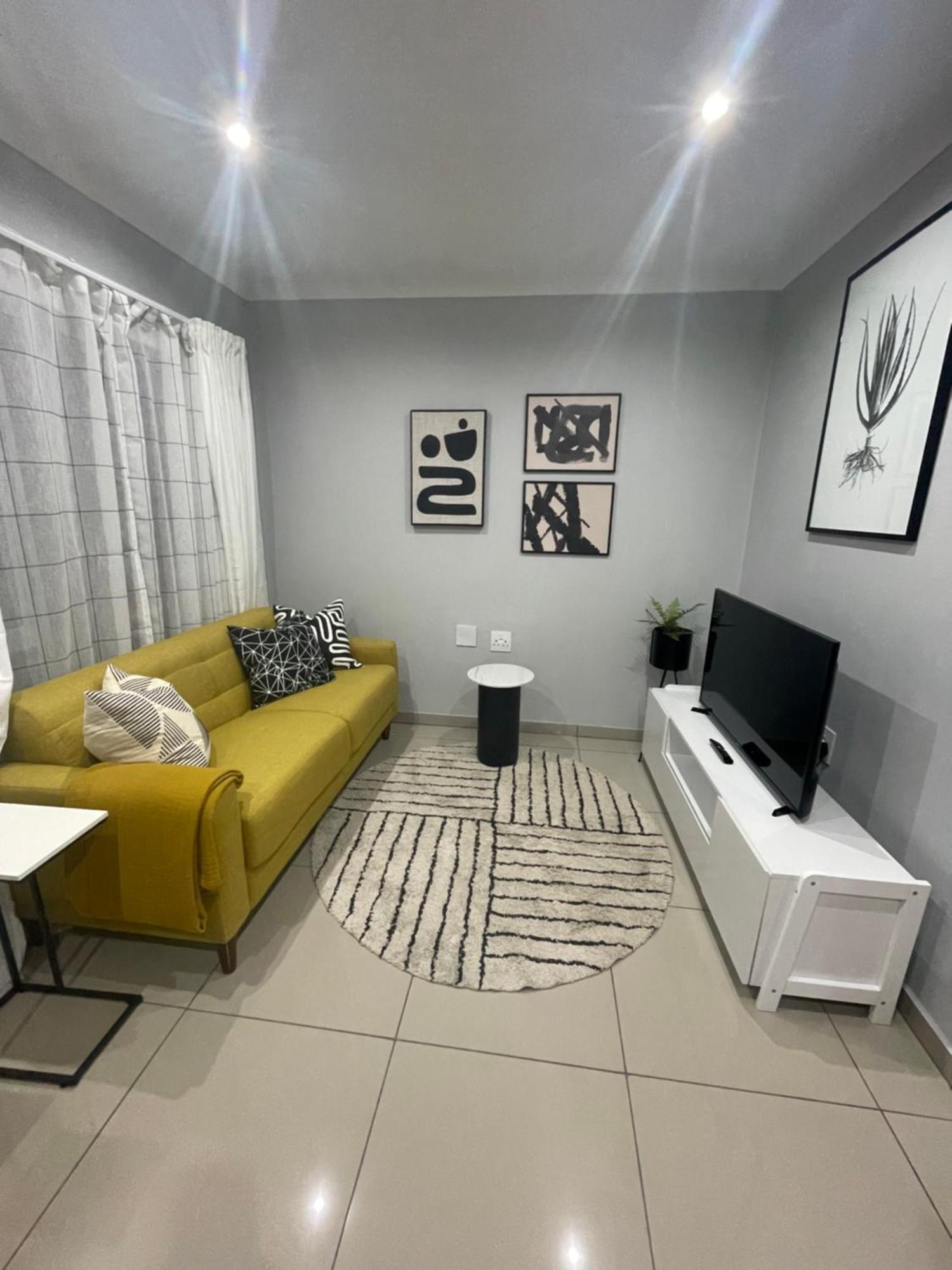 Trendy, Comfortable 1 Bedroom Apartments In Mthatha Exterior photo