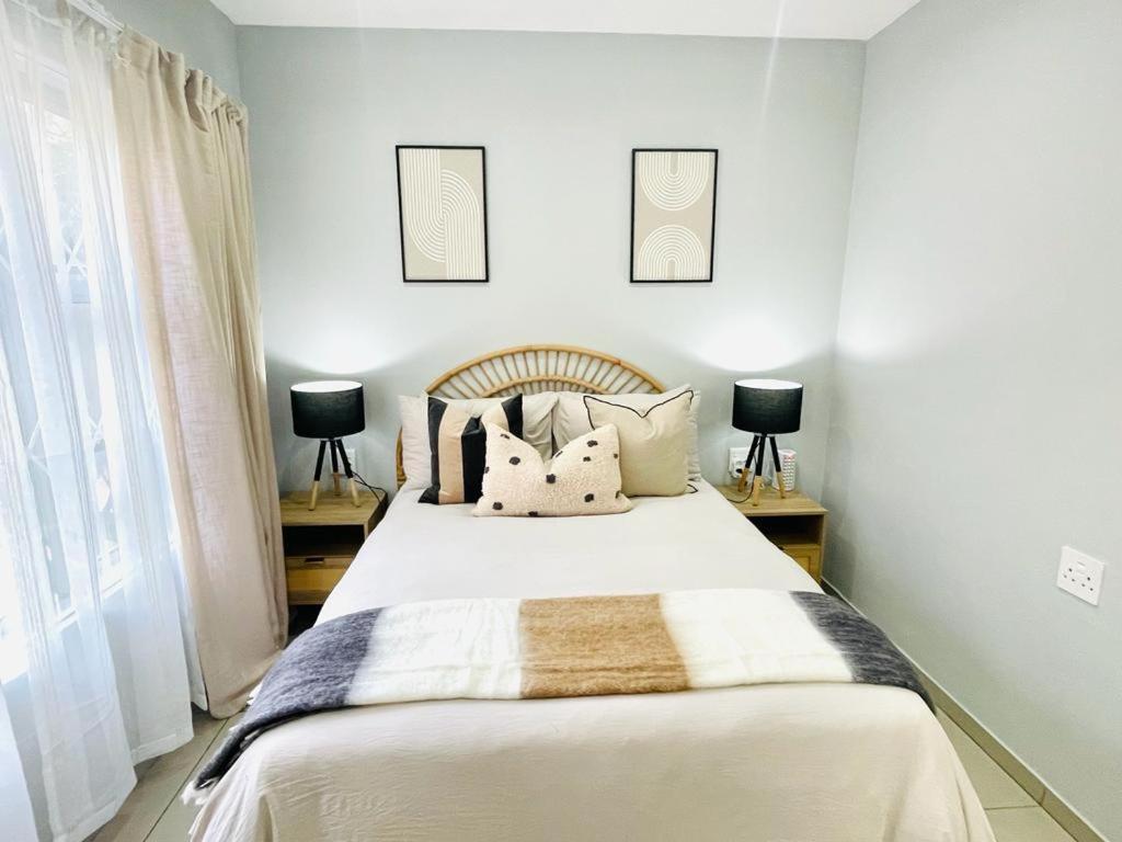Trendy, Comfortable 1 Bedroom Apartments In Mthatha Exterior photo